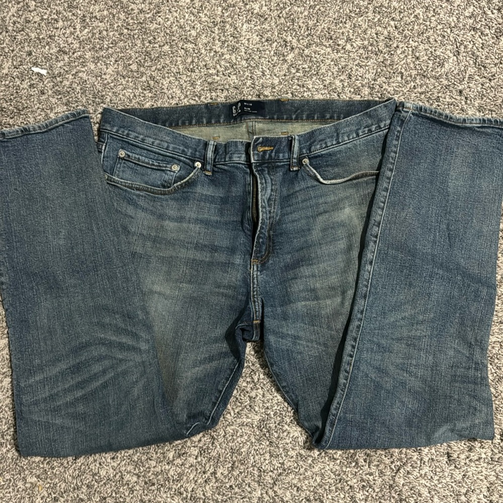 Men’s Gap jeans size 36 X 32